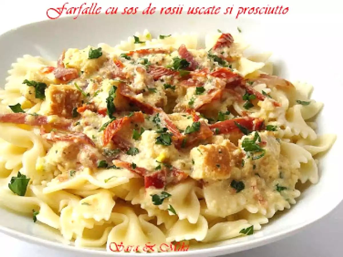 Farfalle cu sos de rosii uscate si prosciutto - poza 2