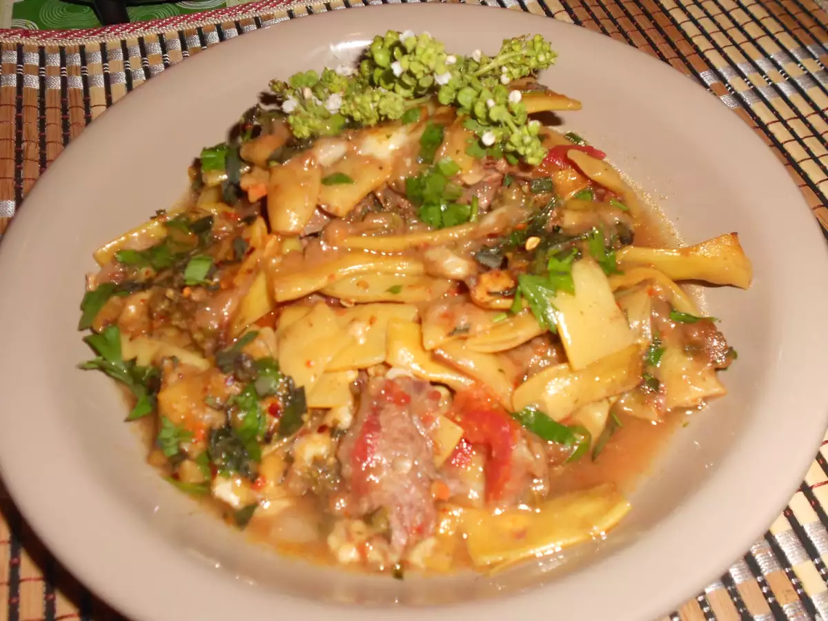 Fasole verde cu carne de vițel aromată la cuptor - poza 2