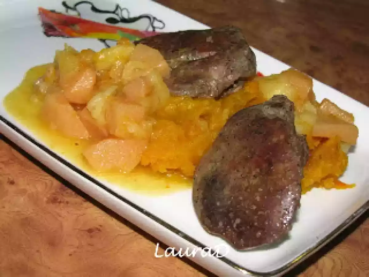 Ficat de curcan cu piure de dovleac si sos dulce-acrisor - poza 4