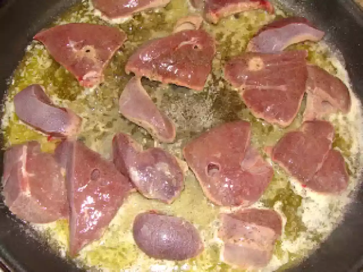 Ficat de porc prajit - poza 3