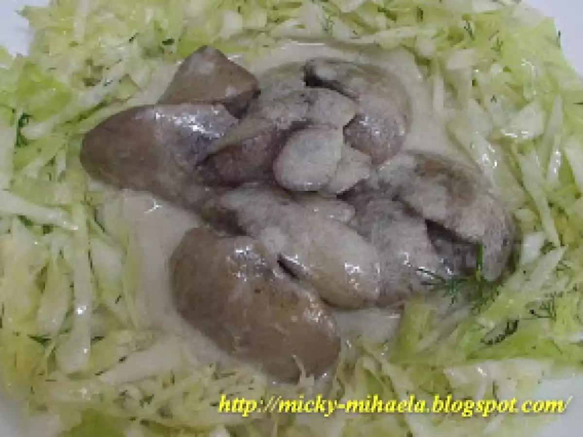 Ficatei de pui cu smantana