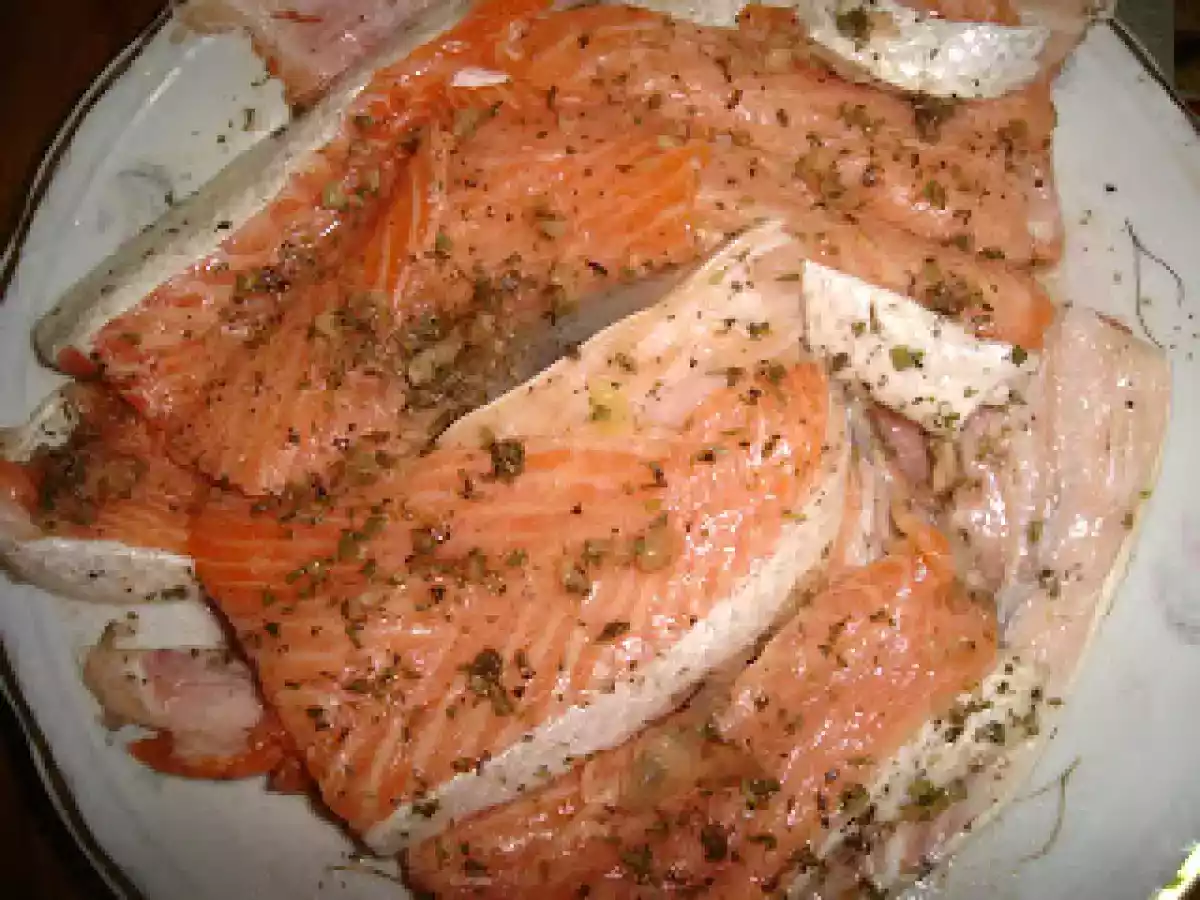 File de somon in sos de vin - poza 4