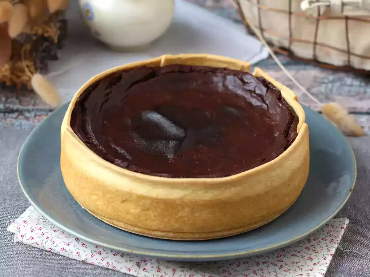 Flan de ciocolată, care te va aduce cu gandul la copilărie - poza 4