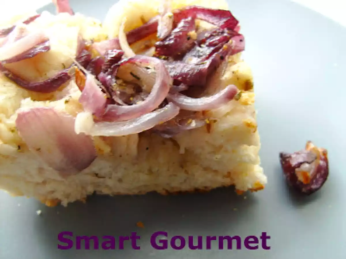 Focaccia cu ceapa rosie