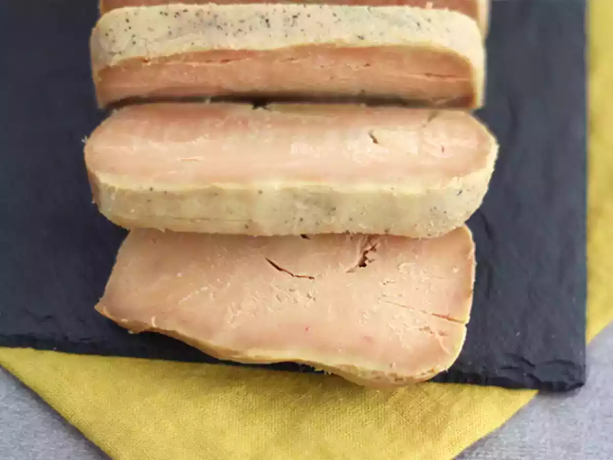 Foie gras in sare - poza 5