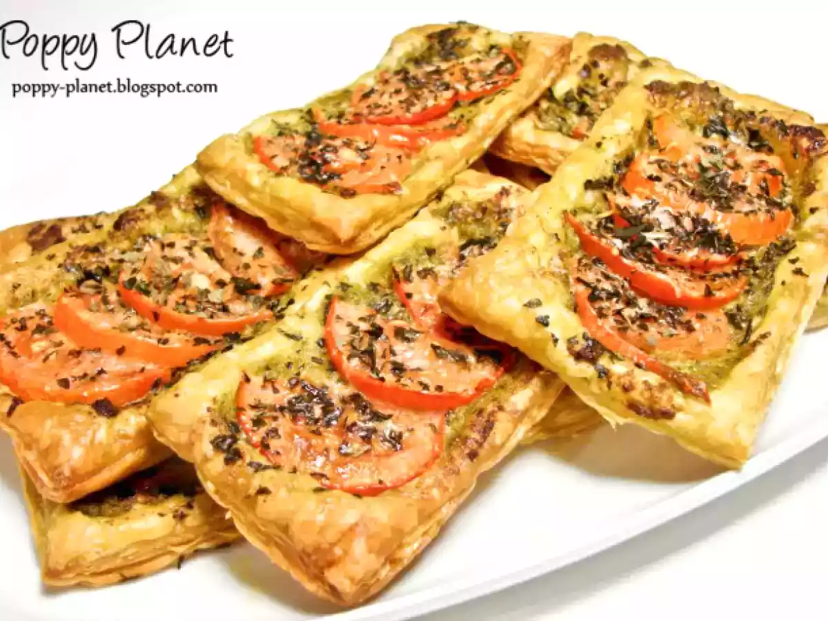 Foietaj cu pesto si rosii - poza 7