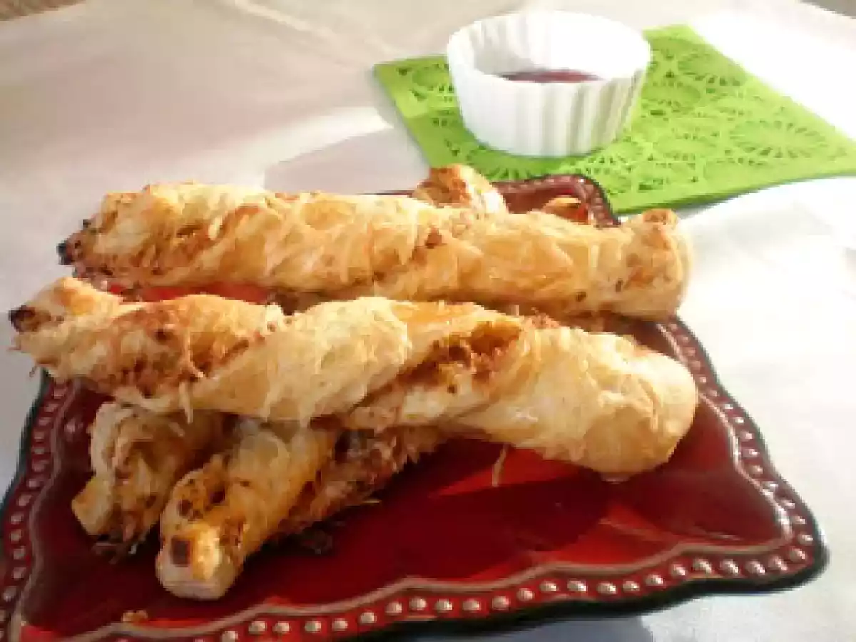 Foietaj umplut cu pasta de legume - poza 2