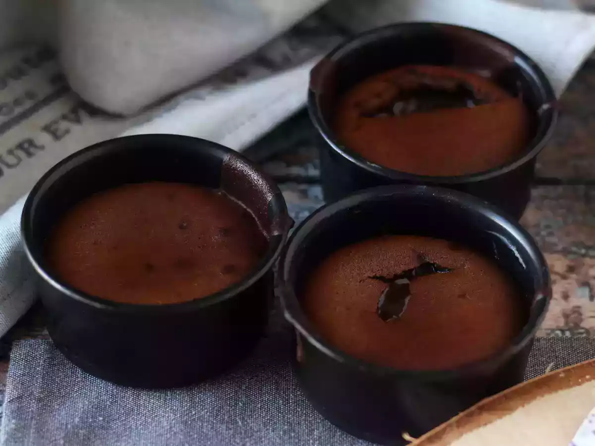 Fondant de ciocolată la Air Fryer - poza 5