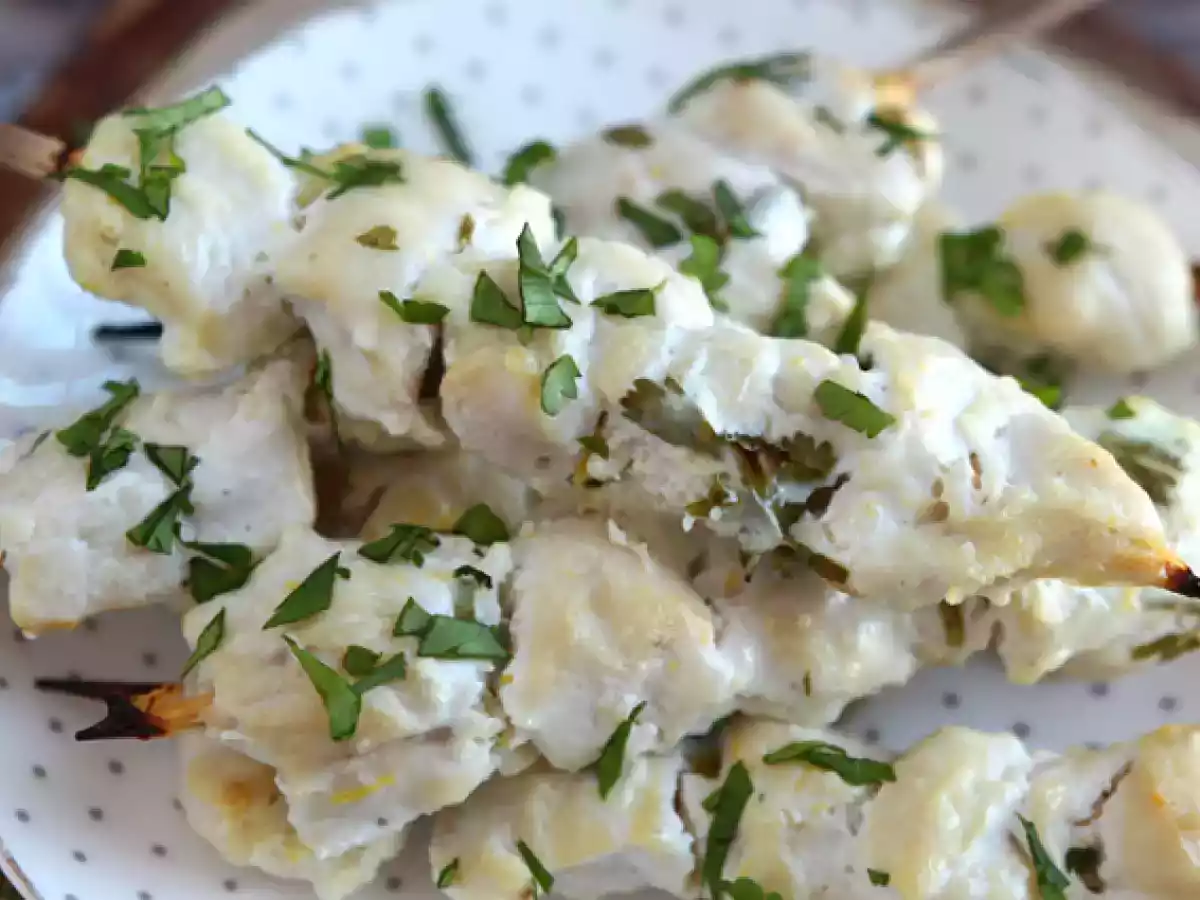 Frigarui de pui marinate intr-un sos de iaurt si lamaie - poza 4