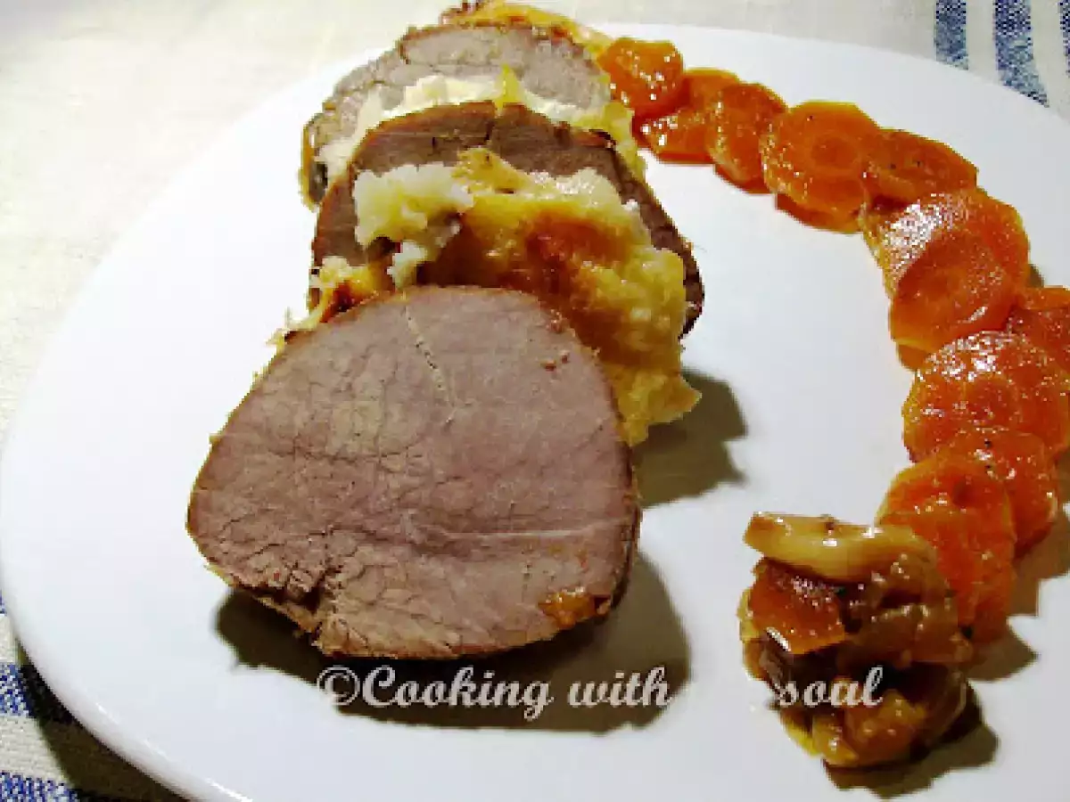 Friptura de vita cu legume (Roast beef with vegetables) - poza 2