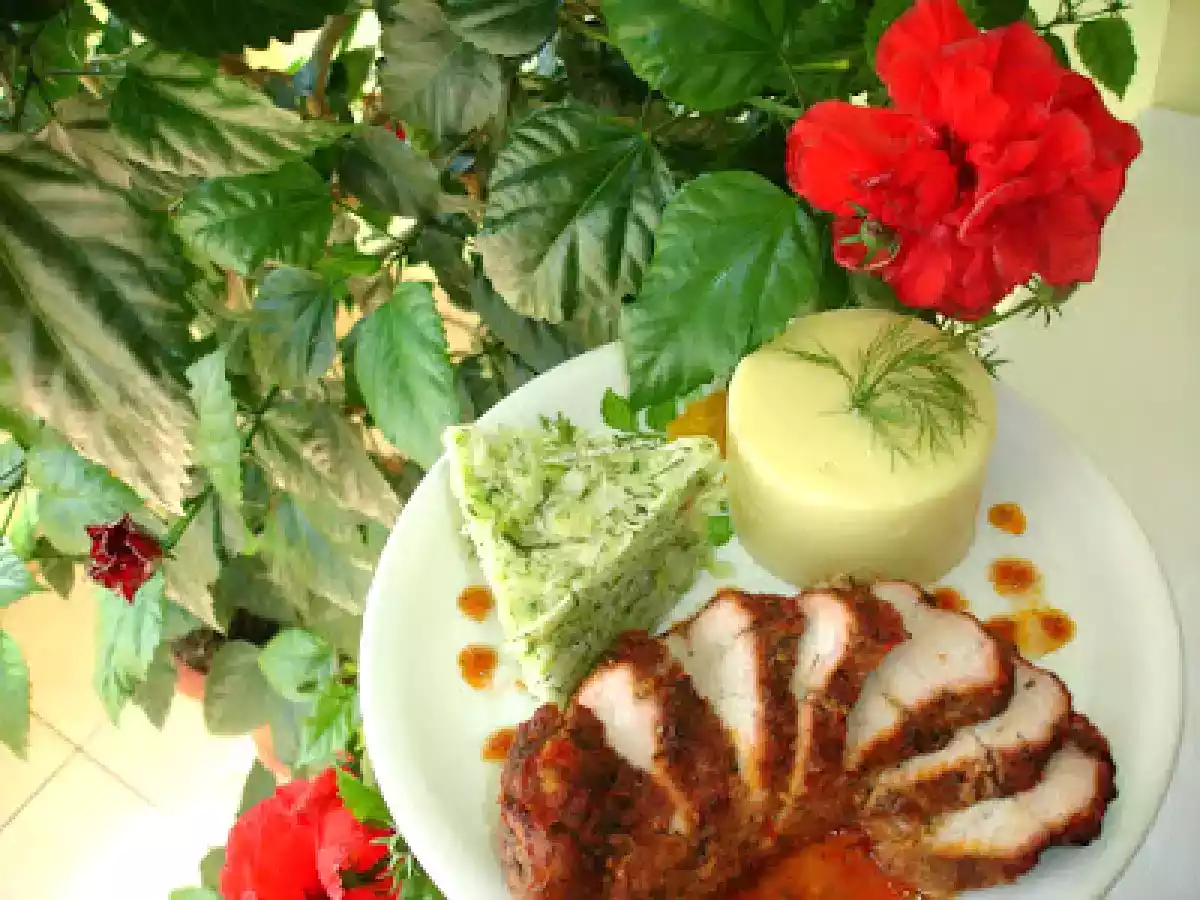 Friptura de vitel cu piure de cartofi si salata de varza - poza 4