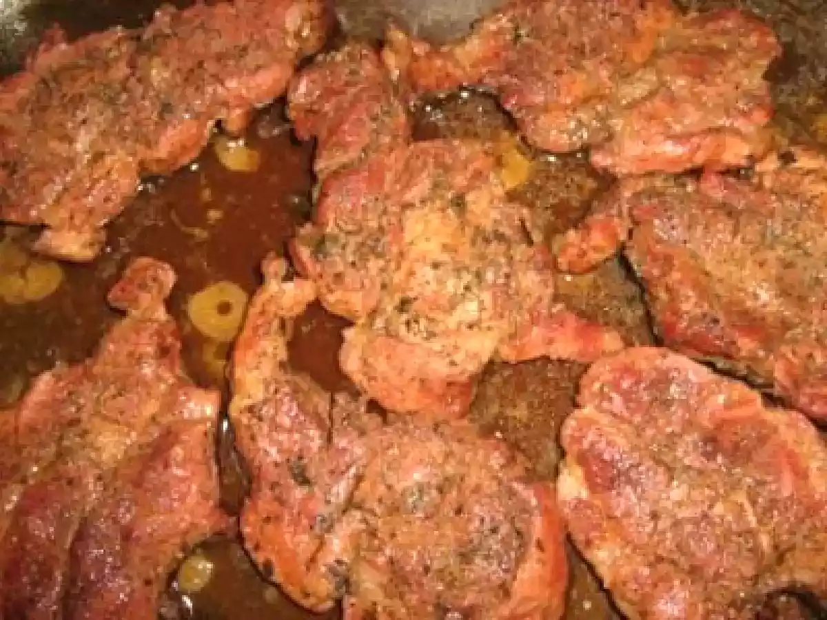 Friptura usoara: ceafa de porc caramelizata in bere neagra! - poza 2