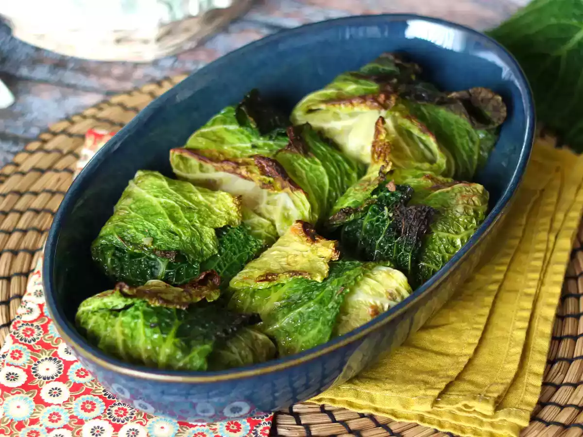 Fruze de varză kale umplute (la cuptor)