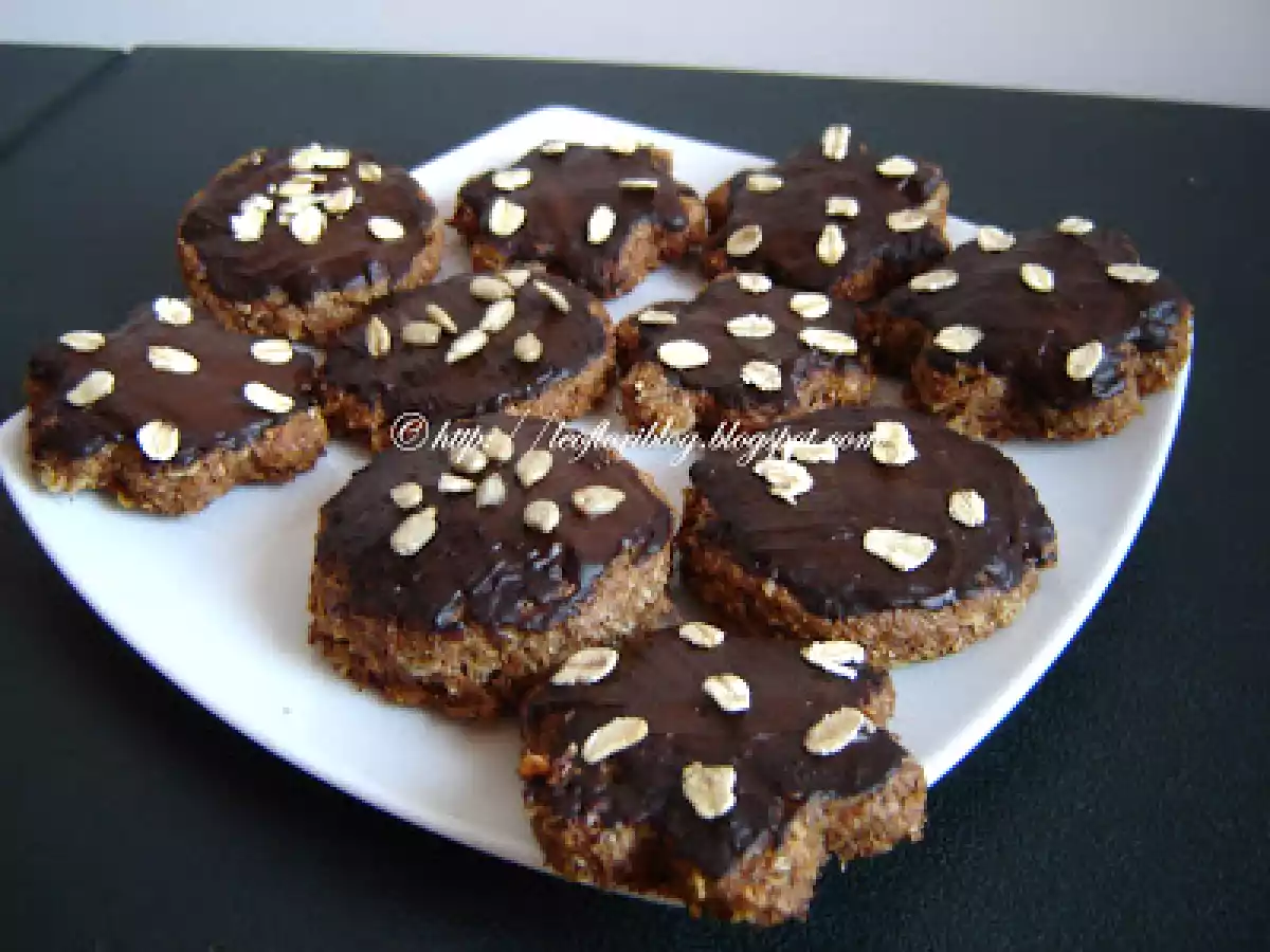 Fursecuri cu cereale si ciocolata - Montignac - poza 5