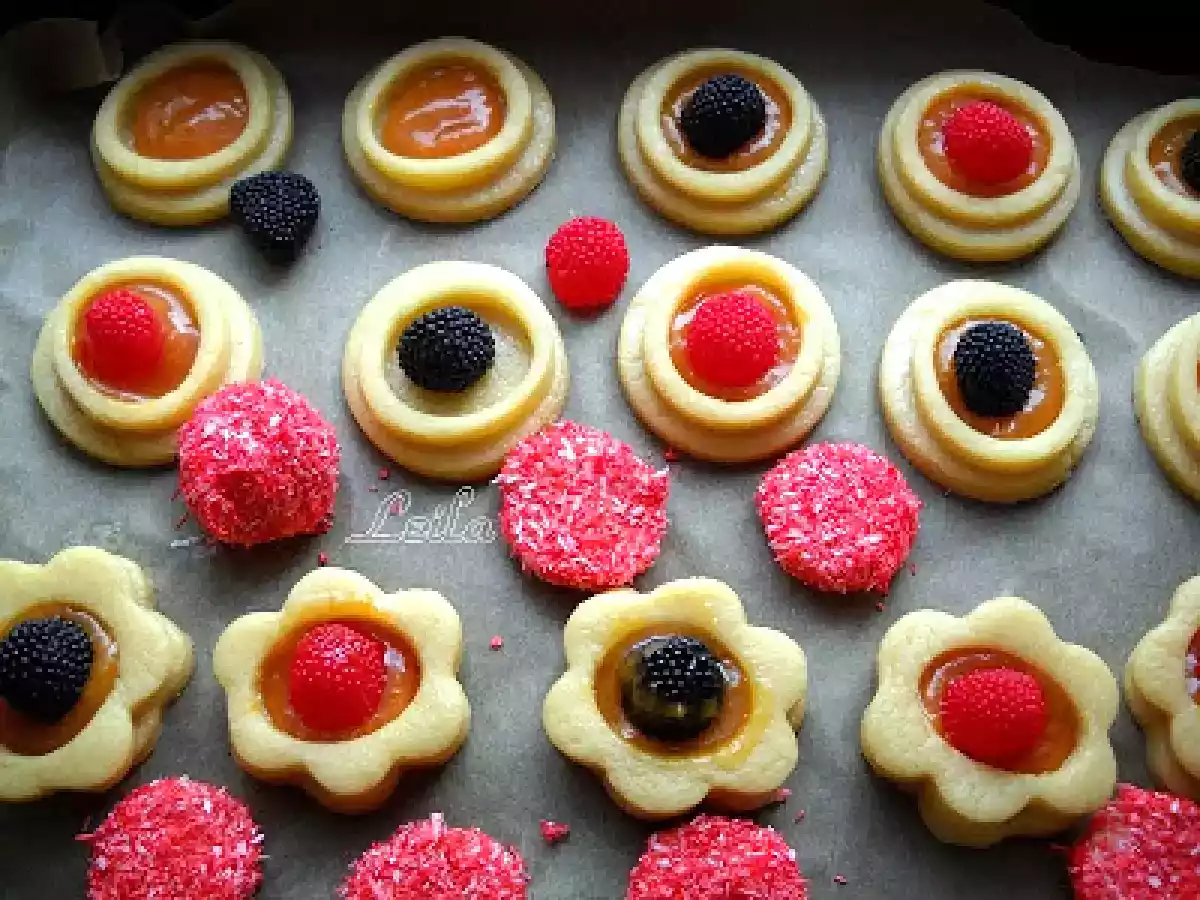 Fursecuri cu jeleu si dulceata - poza 2