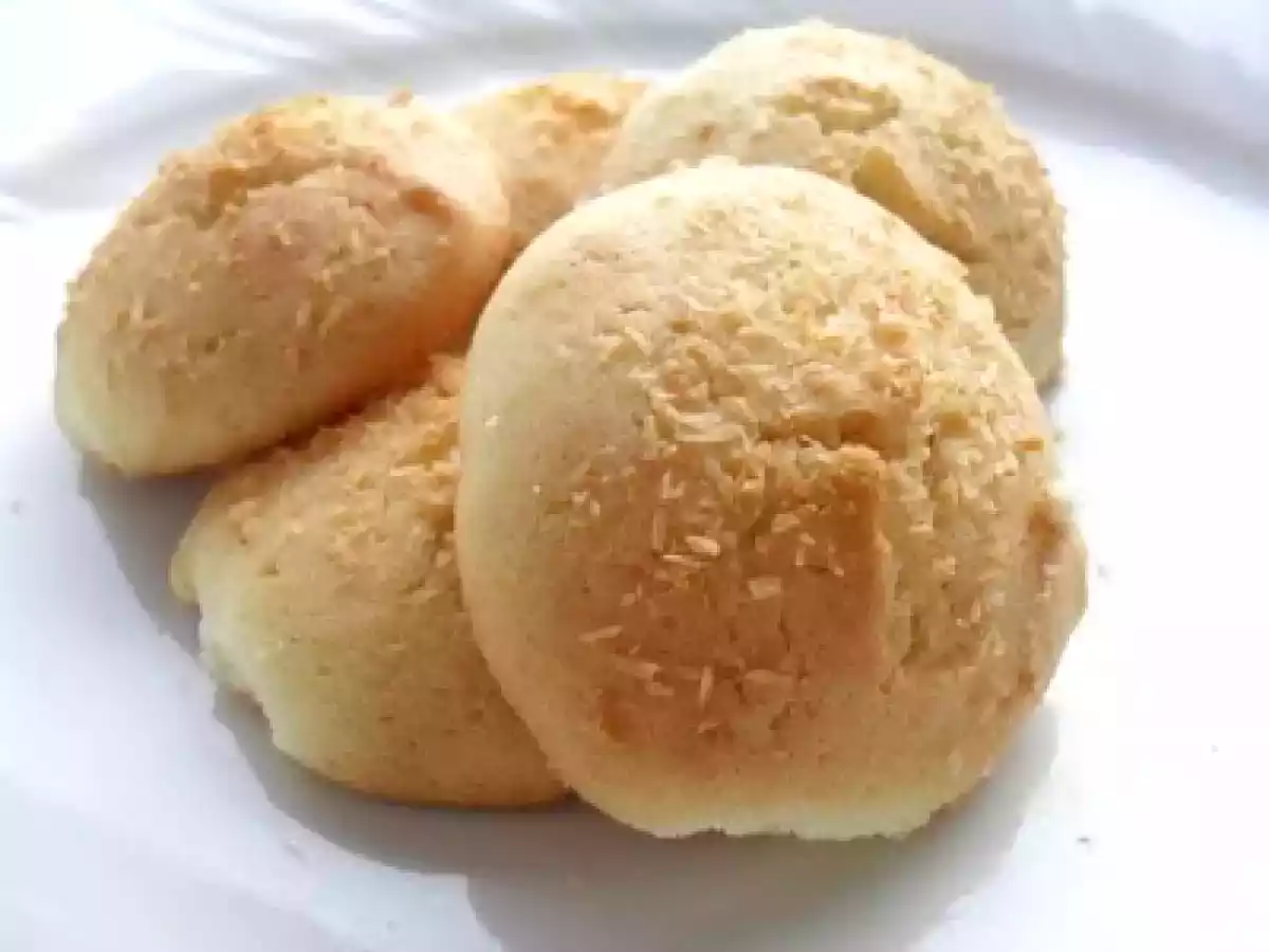 Fursecuri cu nuca de cocos ( simple si cu gem) - poza 2