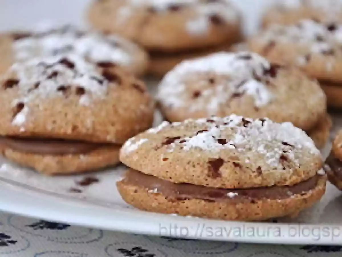 Fursecuri cu nuci si ciocolata pentru Mos Craciun