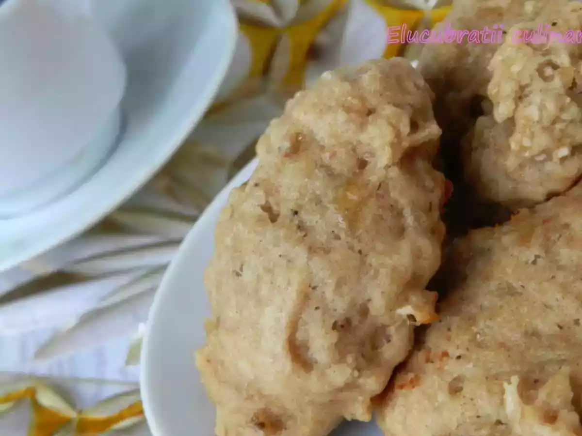 Fursecuri cu unt de arahide și banane