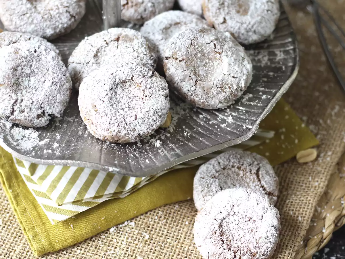 Fursecuri Ghriba cu migdale și nucă de cocos, un clasic marocan - poza 3