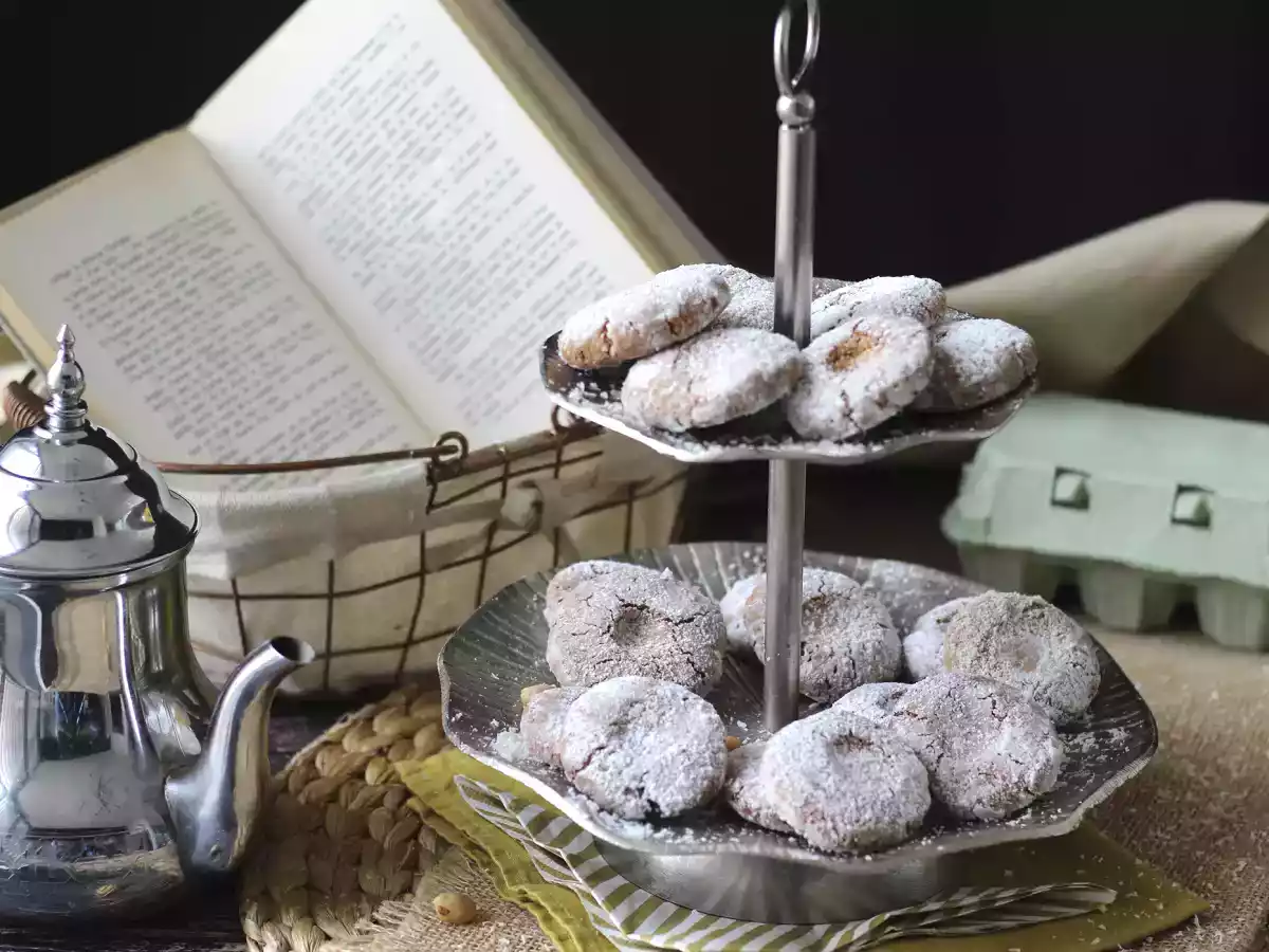 Fursecuri Ghriba cu migdale și nucă de cocos, un clasic marocan - poza 4