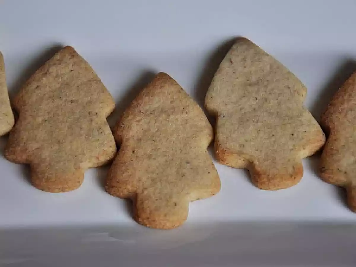 Fursecuri simple cu nuci - poza 2