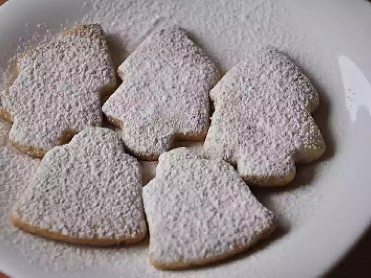 Fursecuri simple cu nuci - poza 3