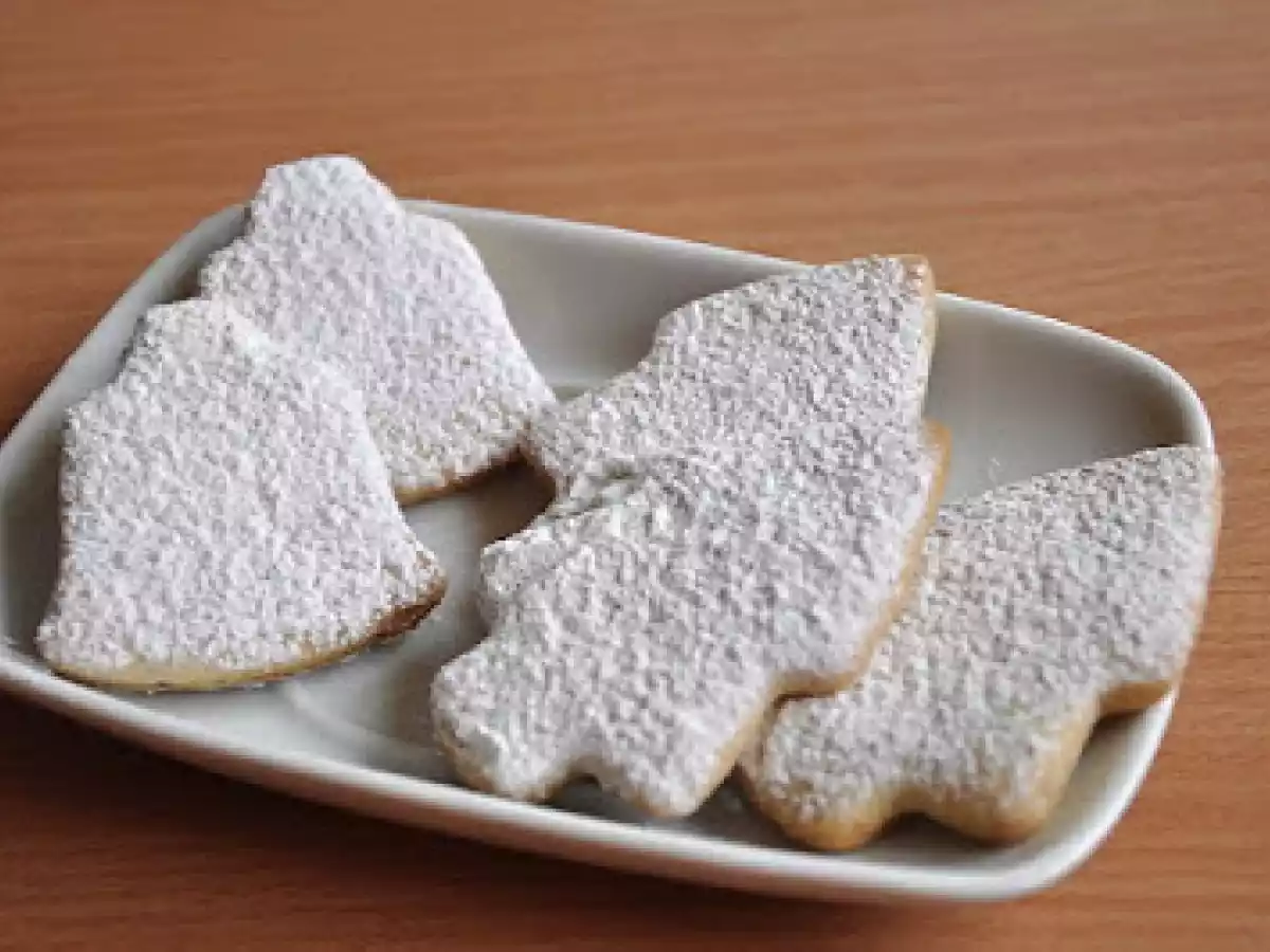 Fursecuri simple cu nuci - poza 4