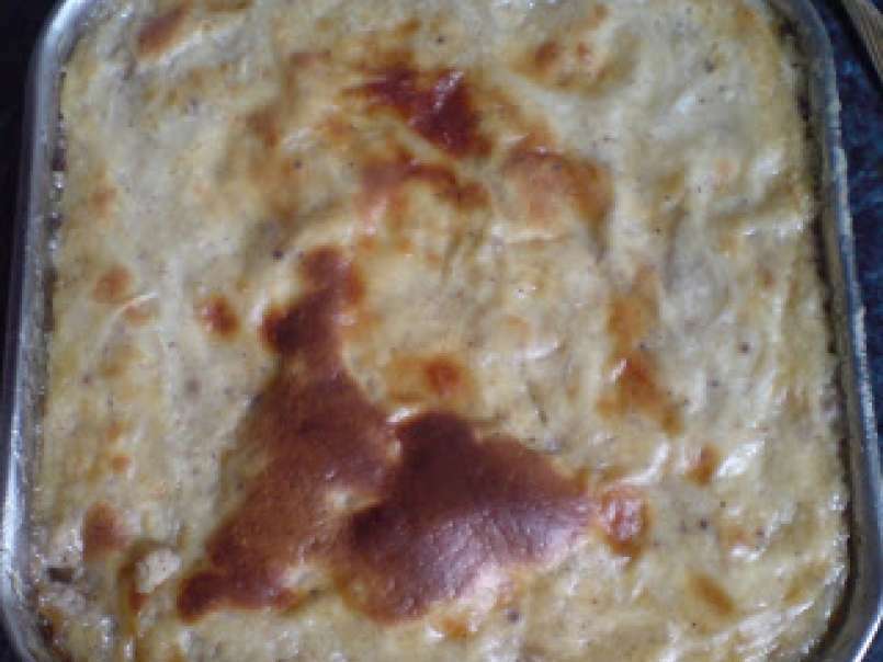 Galatopita cu macaroane - placinta de lapte