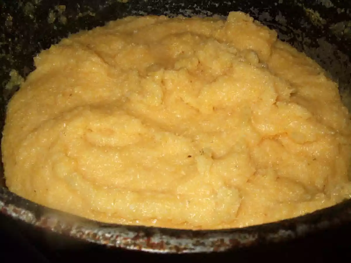 Galuste cu mamaliga si bors de loboda - poza 12