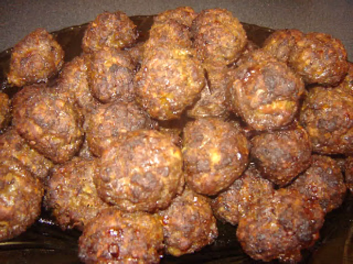 Galusti de spanac cu sos de marar si chiftele - poza 3