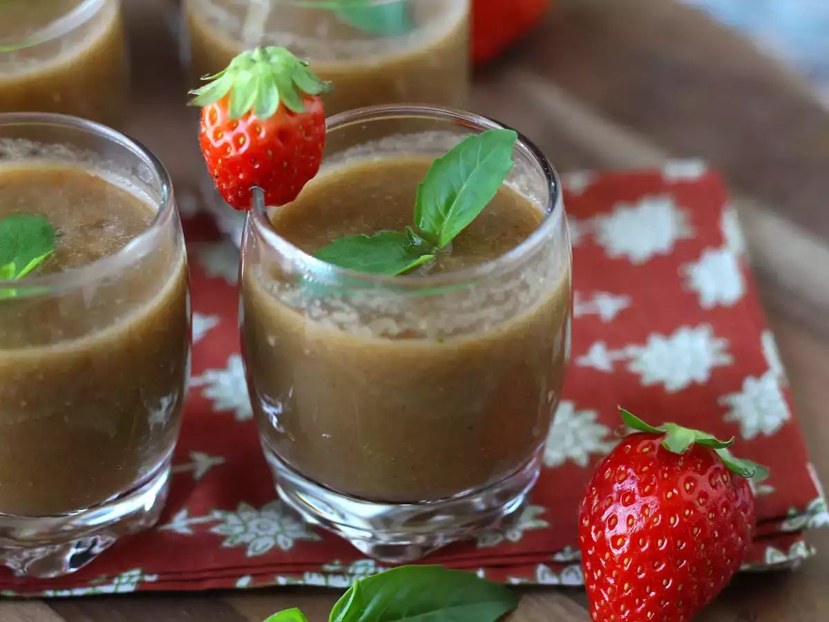 Gazpacho cu căpșune și roșii: un aperitiv răcoritor și original pentru vară - poza 3