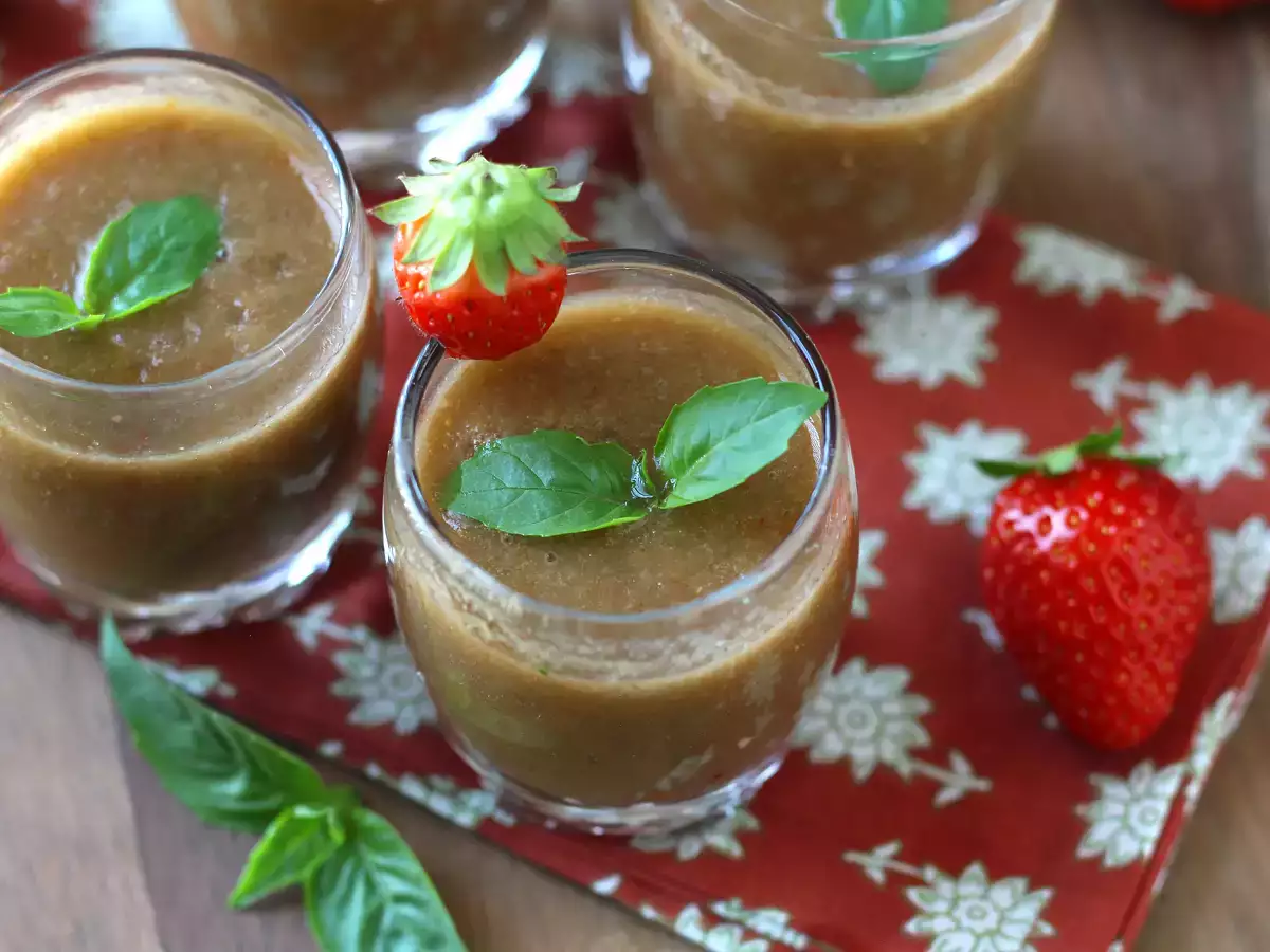 Gazpacho cu căpșune și roșii: un aperitiv răcoritor și original pentru vară - poza 4