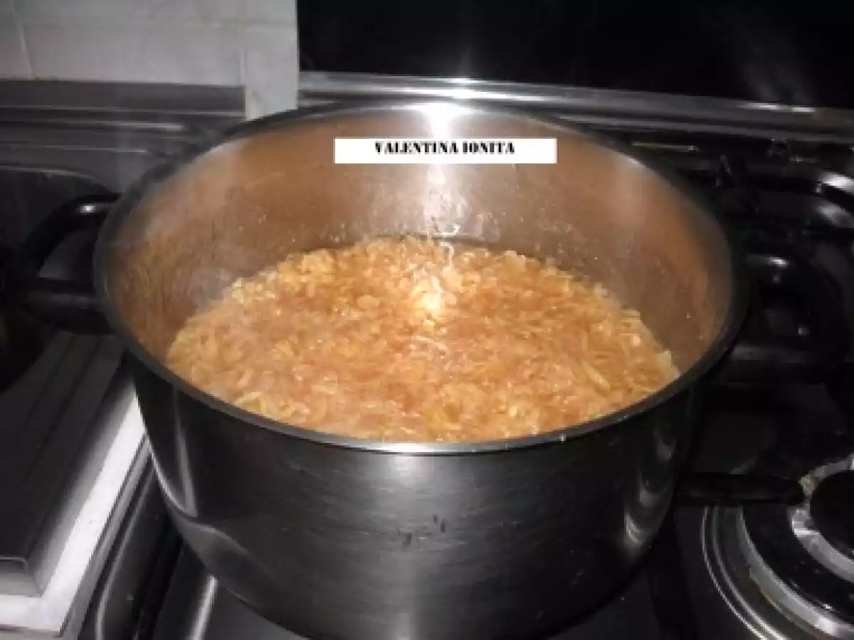 Gem de gutui cu nuca - poza 6