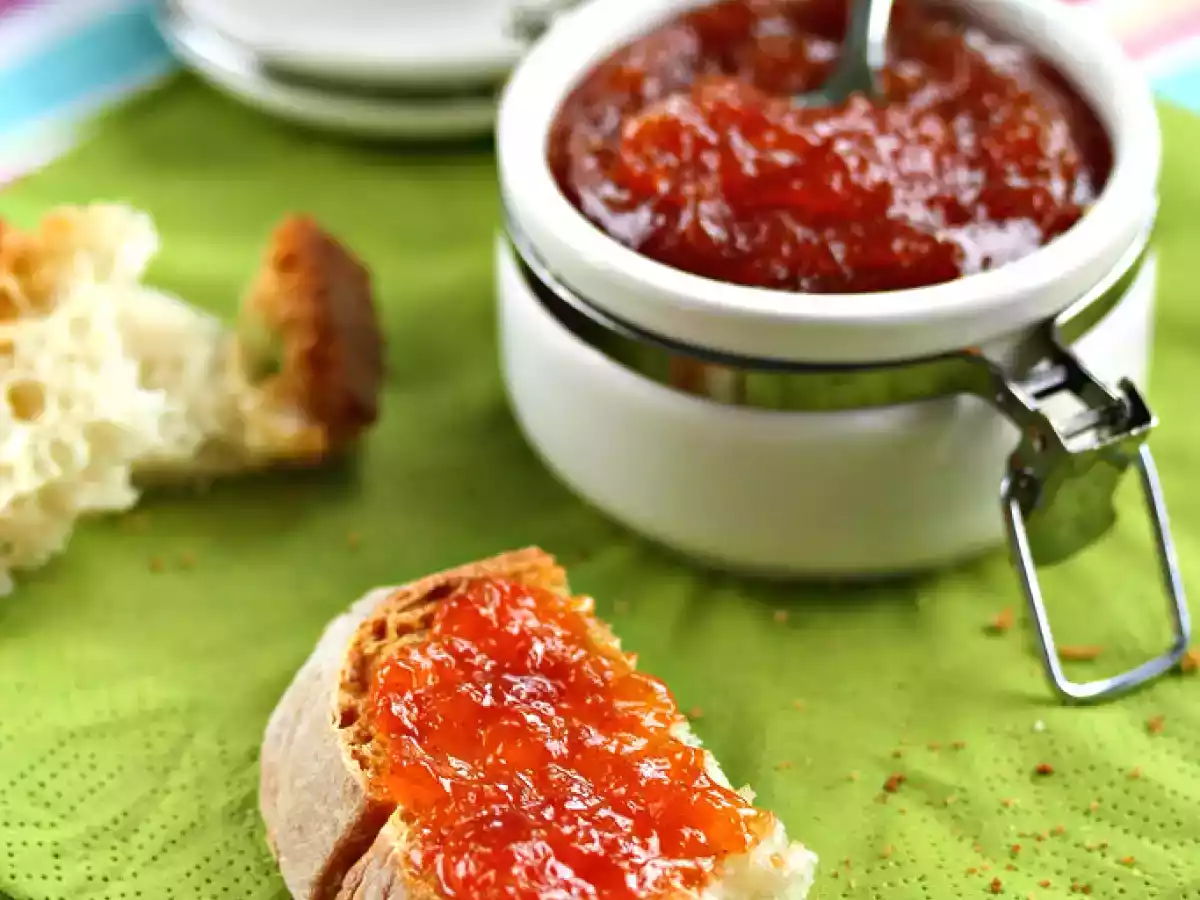 Gem de rosii cu mere deliciu de toamna si o veste neasteptata