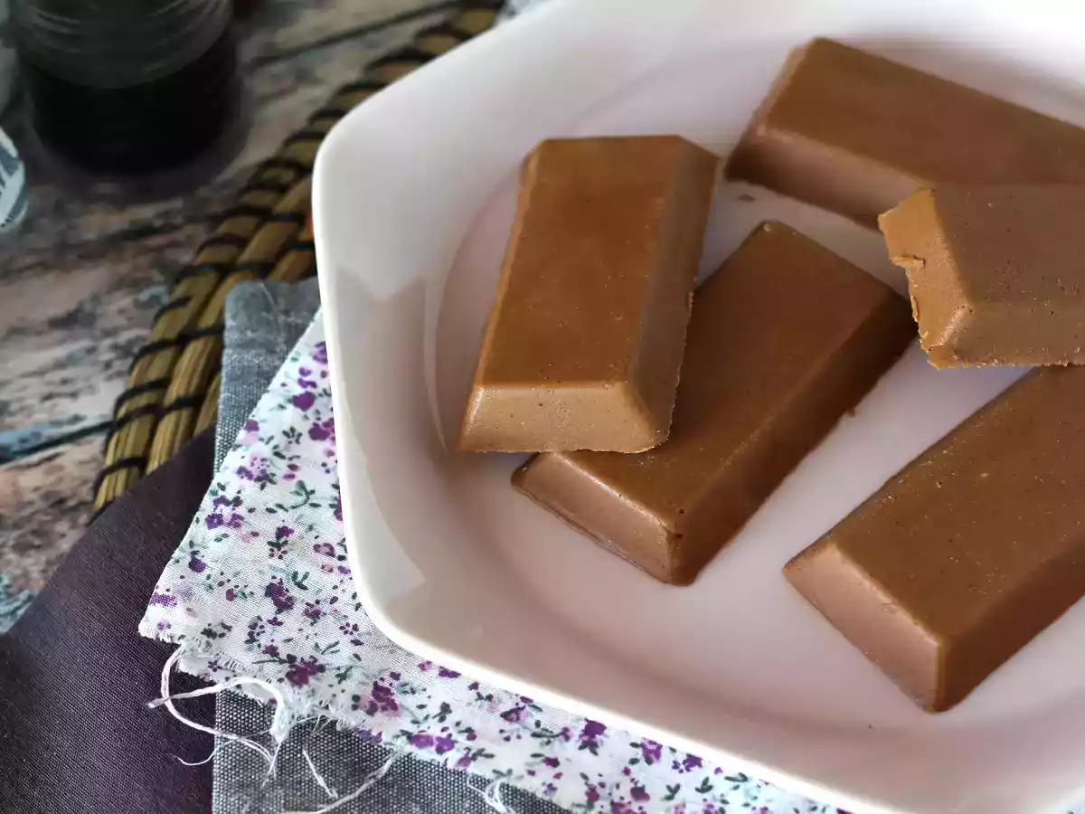 Gianduja de casă, rețeta italiană super ușor de făcut și perfectă la cafea! - poza 2