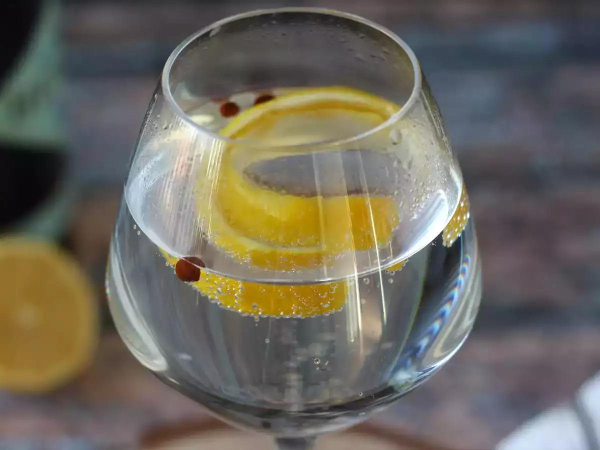 Gin tonic, cocktailul potrivit pentru aperitiv! - poza 4