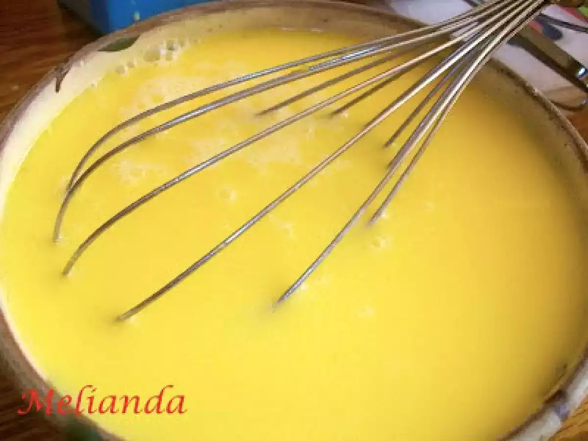 Gofre sau waffles cu inghetata si dulceata de capsuni - poza 5