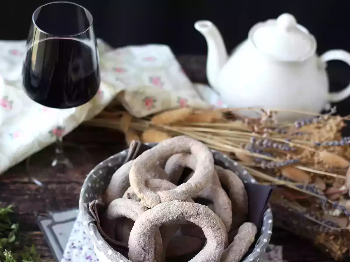 Gogoși cu vin roșu: rețeta bunicii pe care toată lumea ar trebui să o știe! - poza 2