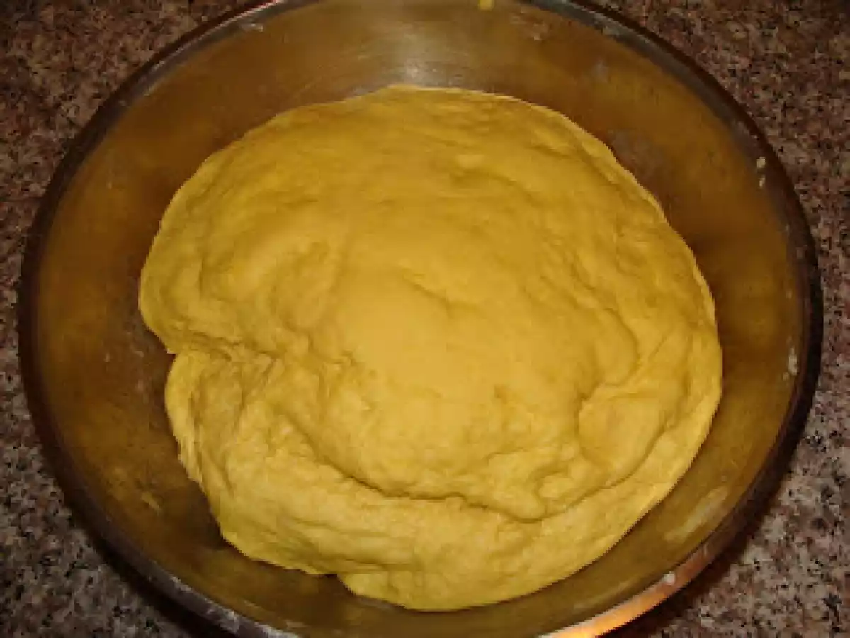 Gogosi de cozonac cu dulceata (Crafle) - poza 7