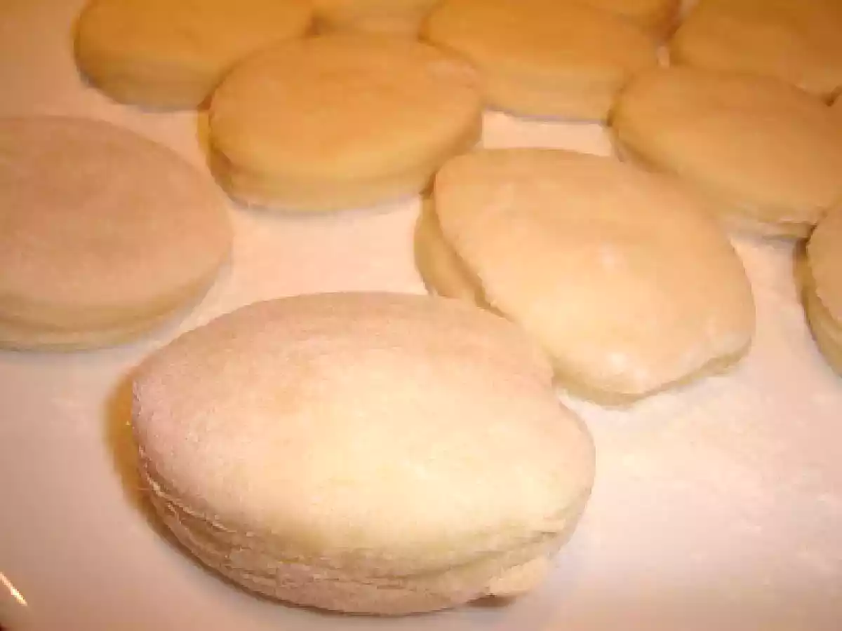 Gogosi umplute cu gem si nuttela - poza 8