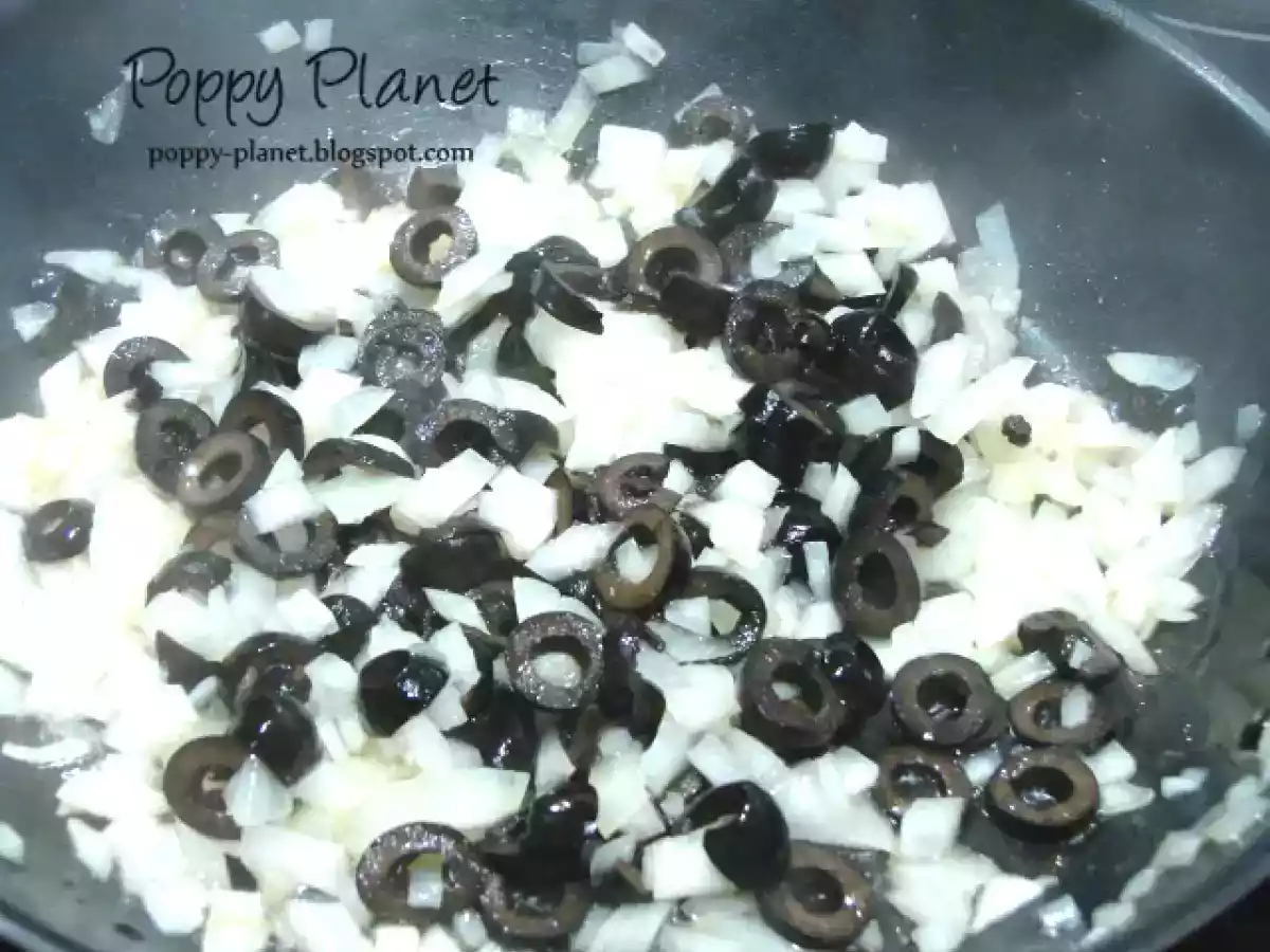 Gratin de cartofi si somon afumat cu masline - poza 4