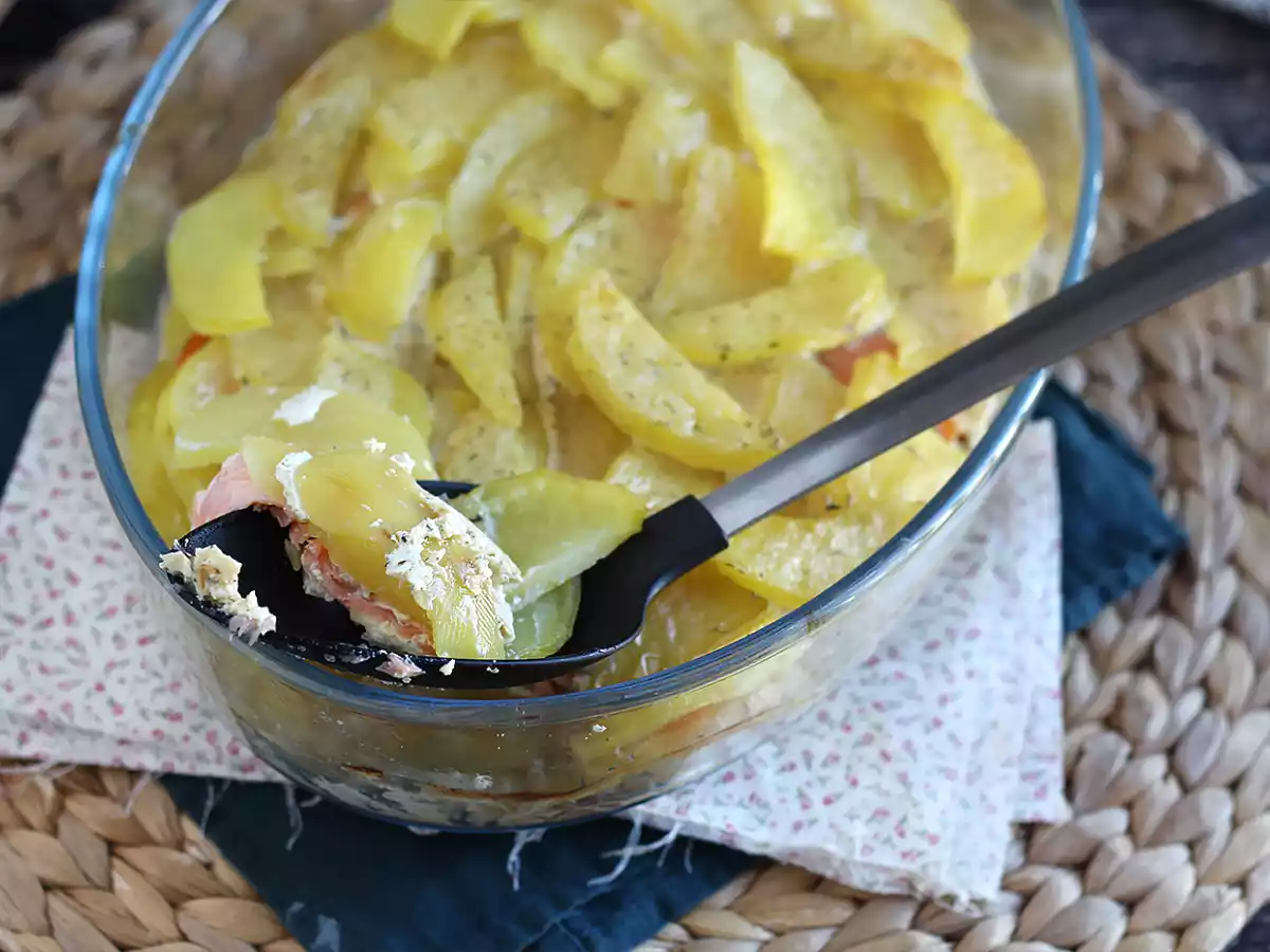Gratin irezistibil cu cartofi si somon fumé! - poza 3