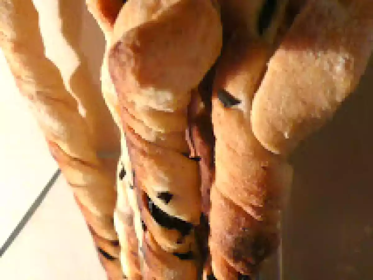 Grisine cu masline si usturoi - poza 6