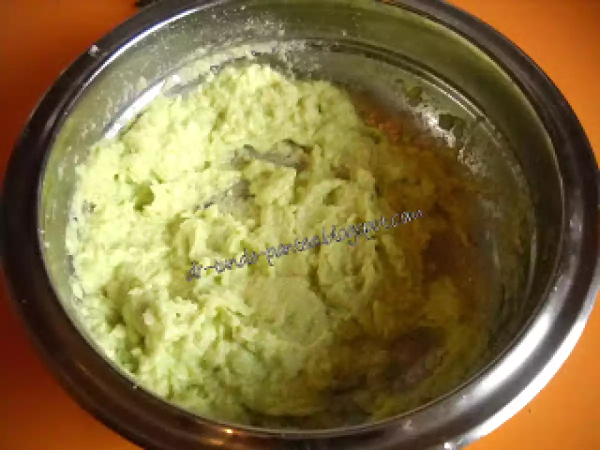 Guacamole - crema de avocado - poza 7