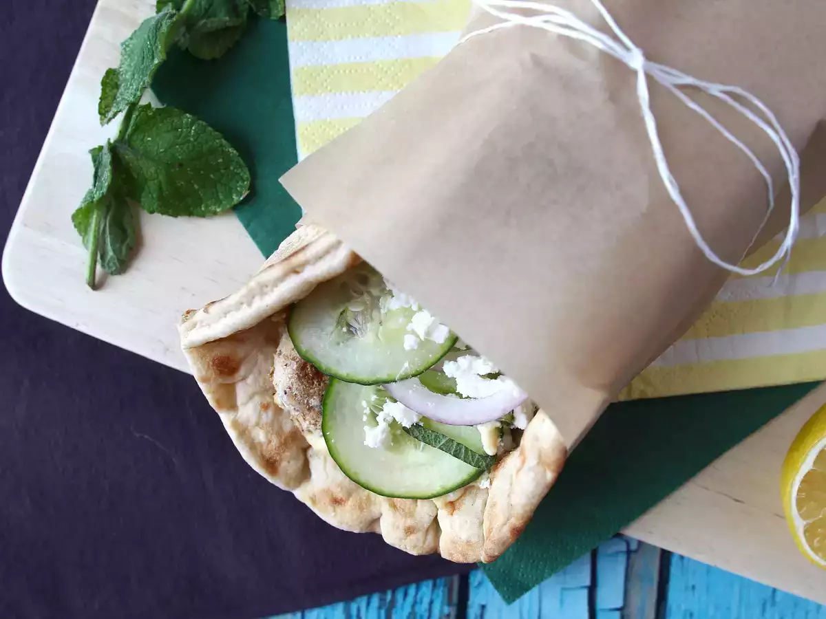 Gyros cu pui, sandvișul grecesc pe care îl vei iubi! - poza 3