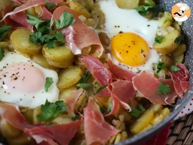 Huevos rotos, rețeta spaniolă super ușoară, cu cartofi și ouă, poza 2