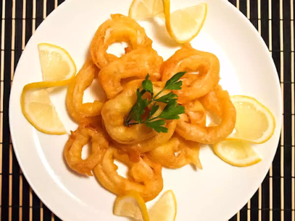 Inele de calamari in aluat de bere by Jamie Oliver - poza 3