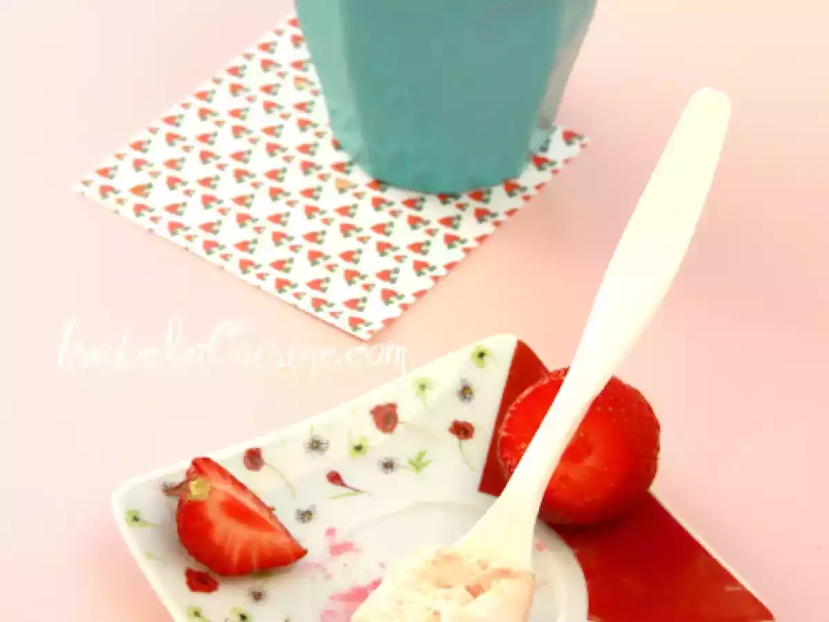 Inghetata cremoasa de capsuni