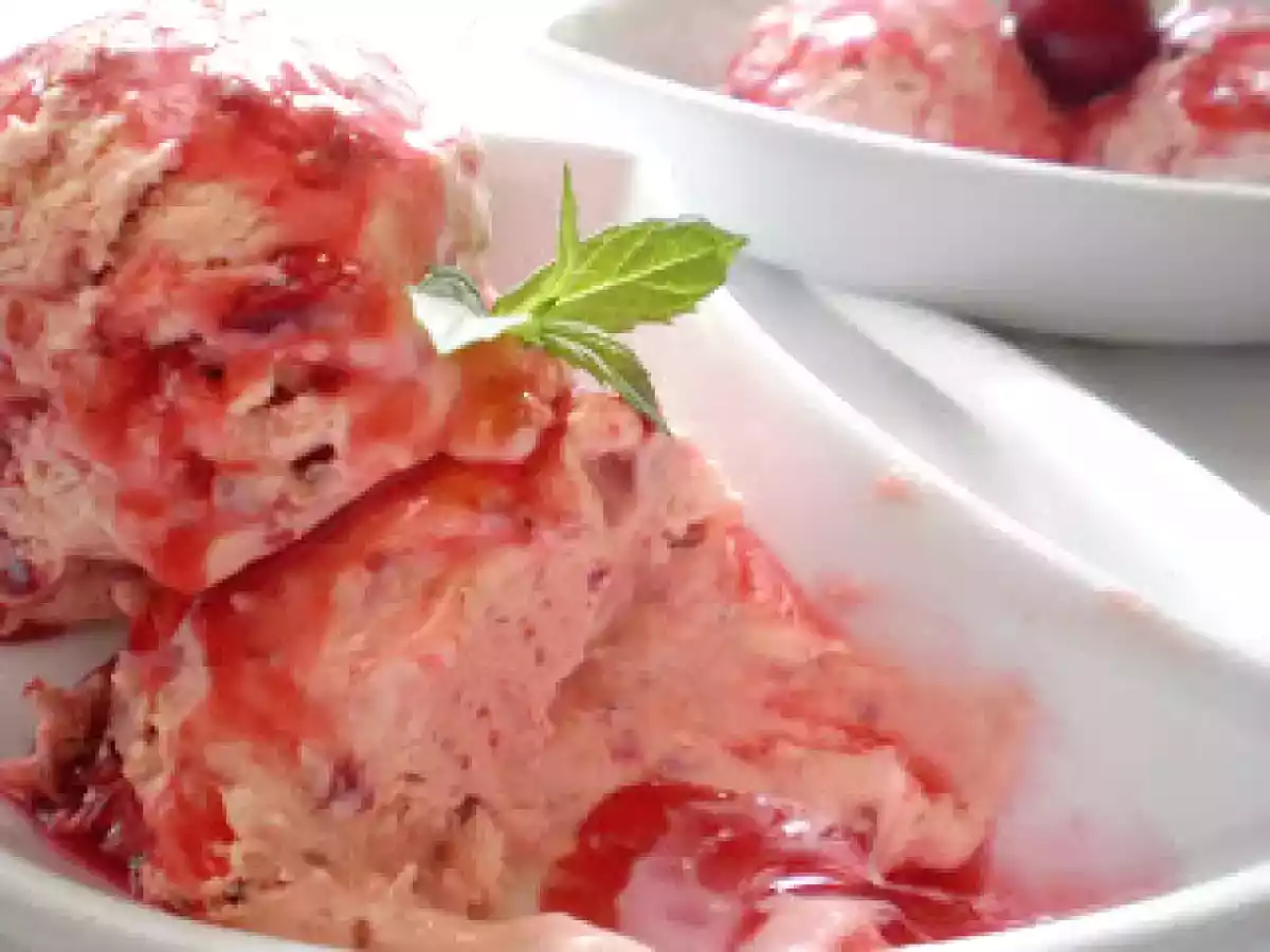 Inghetata de visine - poza 2