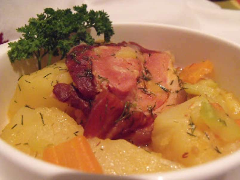 Jambon de porc cu legume